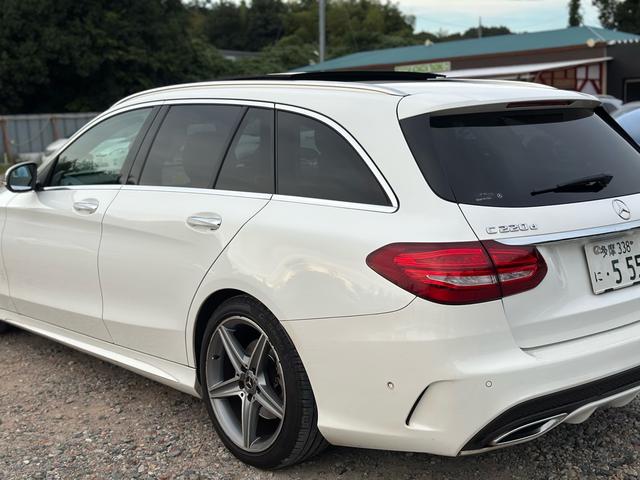 Ｃクラスステーションワゴン Ｃ２２０ｄ　ステーションワゴンローレウスエディション　パノラマサンルーフ　革シート　電動リアゲート　純正１８インチ　シルバールーフレール（62枚目）