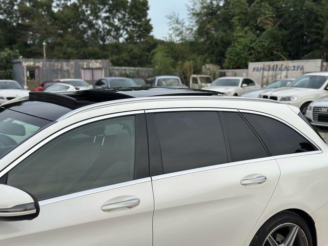 Ｃクラスステーションワゴン Ｃ２２０ｄ　ステーションワゴンローレウスエディション　パノラマサンルーフ　革シート　電動リアゲート　純正１８インチ　シルバールーフレール（63枚目）