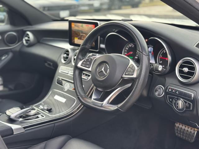 Ｃクラスステーションワゴン Ｃ２２０ｄ　ステーションワゴンローレウスエディション　パノラマサンルーフ　革シート　電動リアゲート　純正１８インチ　シルバールーフレール（70枚目）