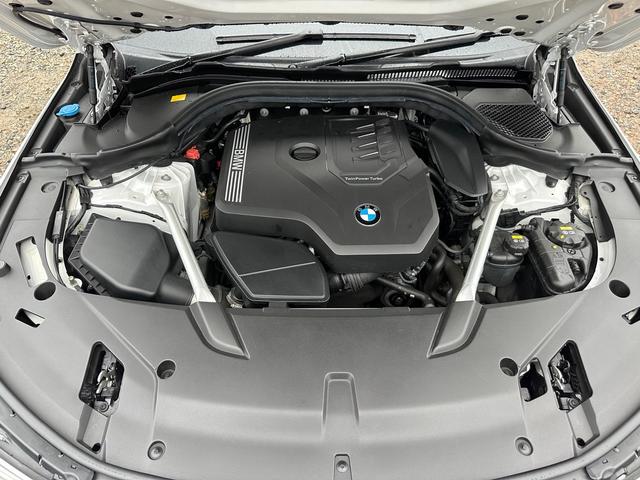 ６シリーズ ６３０ｉ　グランツーリスモ　Ｍスポーツ　ナビ　テレビ　サンルーフ　３６０°カメラ　革シート　クルコン　ＥＴＣ（55枚目）