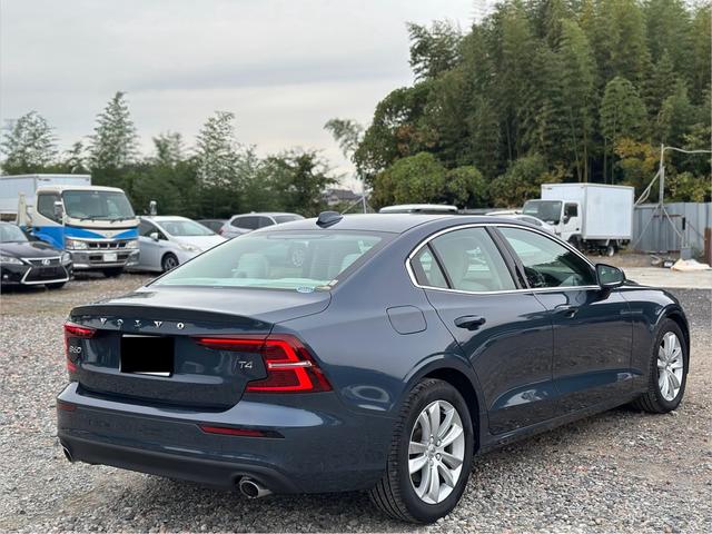 S60 T4 モメンタム 360°カメラ クルコン ETC キー2個 アルミ 新車保証書(7枚目)