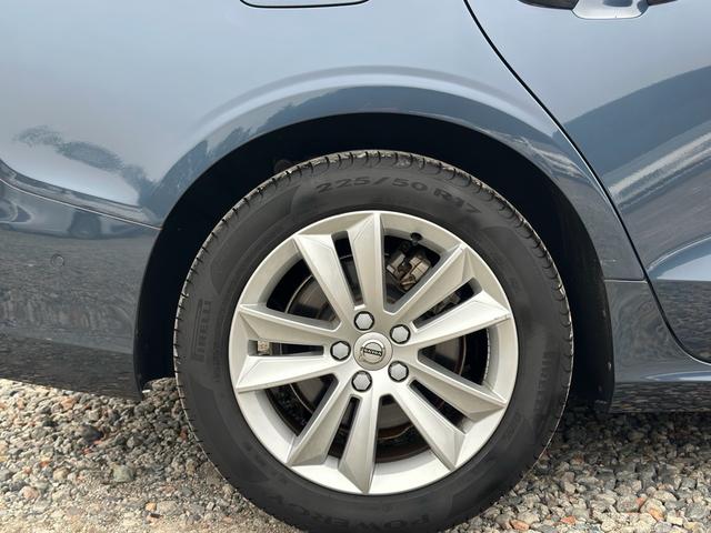 S60 T4 モメンタム 360°カメラ クルコン ETC キー2個 アルミ 新車保証書(42枚目)