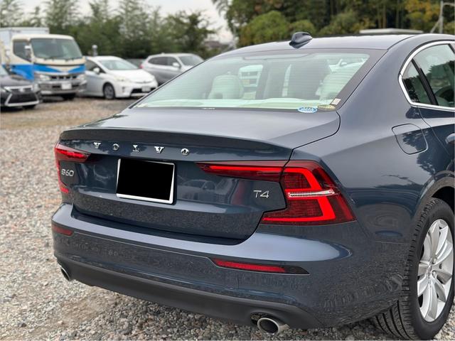 S60 T4 モメンタム 360°カメラ クルコン ETC キー2個 アルミ 新車保証書(48枚目)