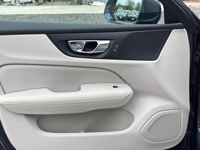 S60 T4 モメンタム 360°カメラ クルコン ETC キー2個 アルミ 新車保証書(58枚目)