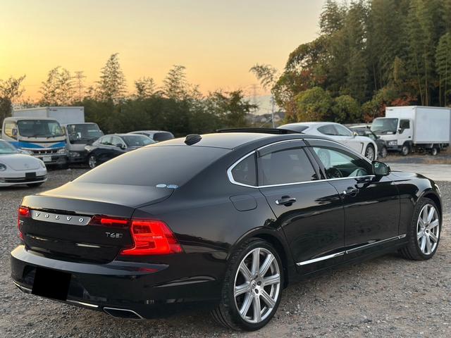 Ｓ９０ Ｔ６　ＡＷＤ　インスクリプション　サンルーフ　マッサージ機能付き　キー２個　３６０°カメラ　アルミ　シートエアコン（7枚目）