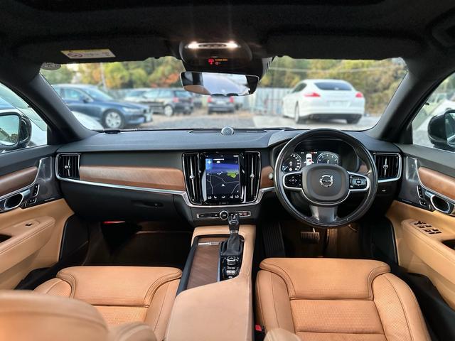 Ｓ９０ Ｔ６　ＡＷＤ　インスクリプション　サンルーフ　マッサージ機能付き　キー２個　３６０°カメラ　アルミ　シートエアコン（21枚目）