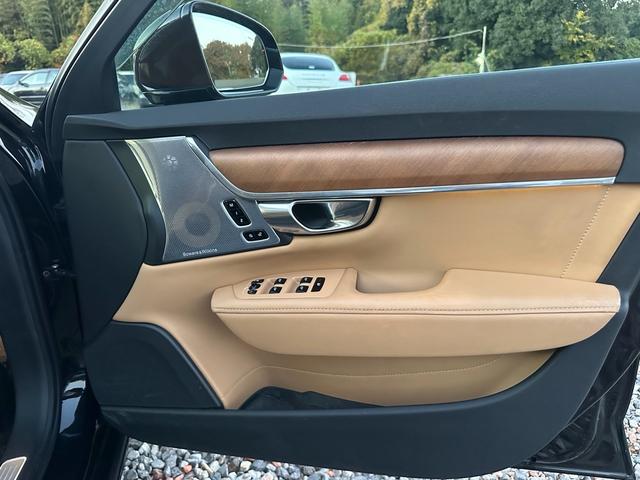 Ｓ９０ Ｔ６　ＡＷＤ　インスクリプション　サンルーフ　マッサージ機能付き　キー２個　３６０°カメラ　アルミ　シートエアコン（26枚目）