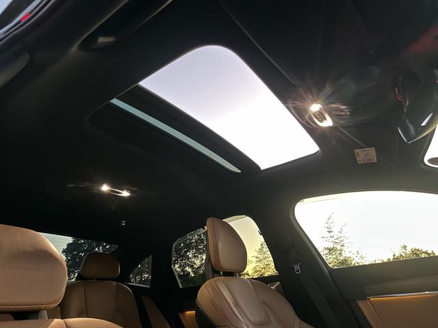 Ｓ９０ Ｔ６　ＡＷＤ　インスクリプション　サンルーフ　マッサージ機能付き　キー２個　３６０°カメラ　アルミ　シートエアコン（70枚目）