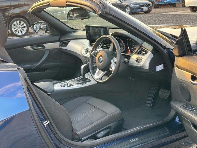 Ｚ４ ｓＤｒｉｖｅ２３ｉ　ナビ　バックカメラ　ＹｏｕＴｕｂｅ付き　テレビ　ＥＴＣ　アルミ（18枚目）