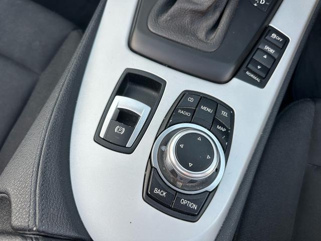 Ｚ４ ｓＤｒｉｖｅ２３ｉ　ナビ　バックカメラ　ＹｏｕＴｕｂｅ付き　テレビ　ＥＴＣ　アルミ（30枚目）