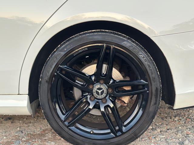 Ｅクラスステーションワゴン Ｅ２００　ステーションワゴン　アバンギャルドスポーツ　ＡＭＧ　スタイリングパッケージ　テレビ　プレミアムサウンド　３６０°カメラ　ドラレコ　シートヒーター（44枚目）