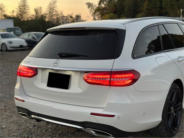 Ｅクラスステーションワゴン Ｅ２００　ステーションワゴン　アバンギャルドスポーツ　ＡＭＧ　スタイリングパッケージ　テレビ　プレミアムサウンド　３６０°カメラ　ドラレコ　シートヒーター（49枚目）
