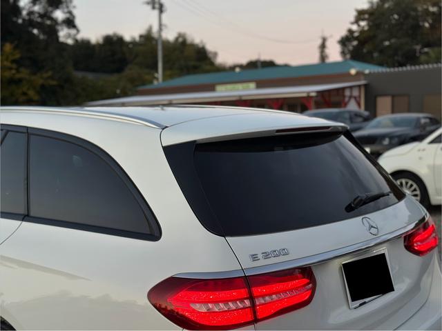 Ｅクラスステーションワゴン Ｅ２００　ステーションワゴン　アバンギャルドスポーツ　ＡＭＧ　スタイリングパッケージ　テレビ　プレミアムサウンド　３６０°カメラ　ドラレコ　シートヒーター（51枚目）