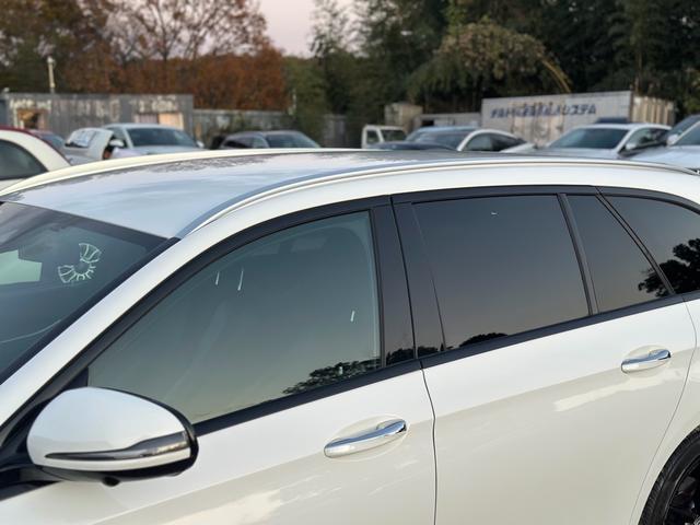 Ｅクラスステーションワゴン Ｅ２００　ステーションワゴン　アバンギャルドスポーツ　ＡＭＧ　スタイリングパッケージ　テレビ　プレミアムサウンド　３６０°カメラ　ドラレコ　シートヒーター（53枚目）