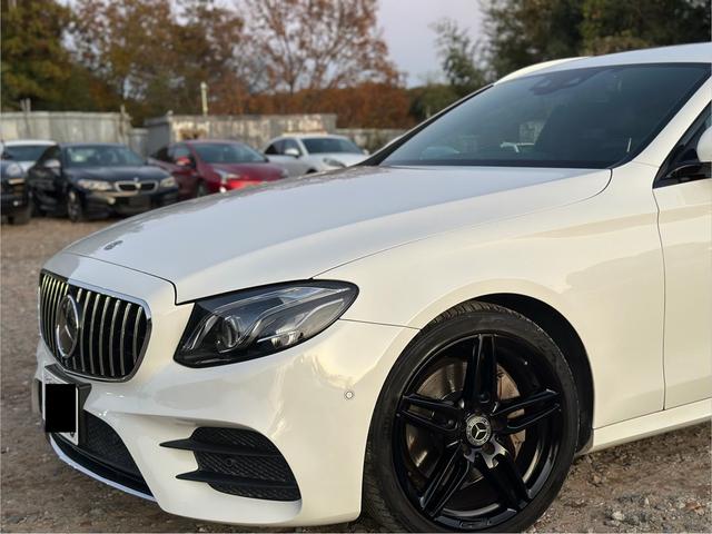 Ｅクラスステーションワゴン Ｅ２００　ステーションワゴン　アバンギャルドスポーツ　ＡＭＧ　スタイリングパッケージ　テレビ　プレミアムサウンド　３６０°カメラ　ドラレコ　シートヒーター（70枚目）