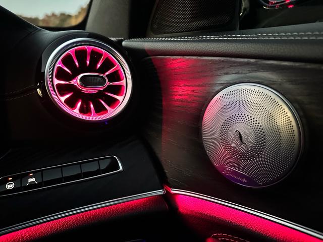 Ｅクラスステーションワゴン Ｅ２００　ステーションワゴン　アバンギャルドスポーツ　ＡＭＧ　スタイリングパッケージ　テレビ　プレミアムサウンド　３６０°カメラ　ドラレコ　シートヒーター（78枚目）