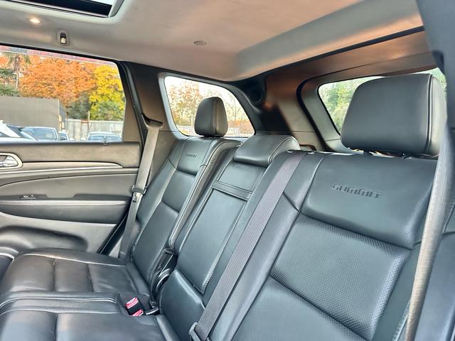 ジープ・グランドチェロキー サミット（18枚目）