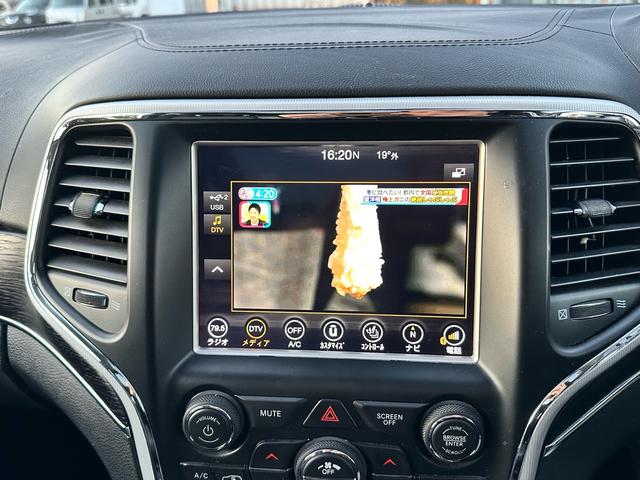 ジープ・グランドチェロキー サミット（27枚目）