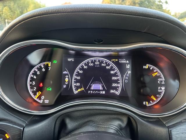 ジープ・グランドチェロキー サミット（40枚目）