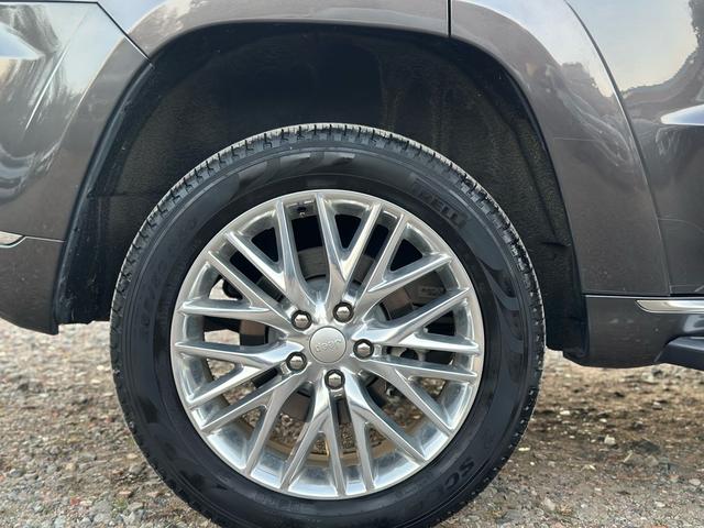 ジープ・グランドチェロキー サミット（47枚目）