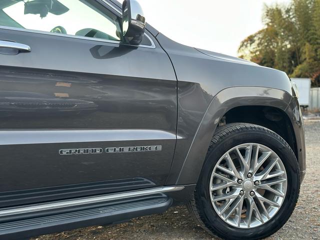 ジープ・グランドチェロキー サミット（48枚目）