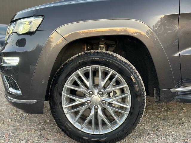 ジープ・グランドチェロキー サミット（50枚目）