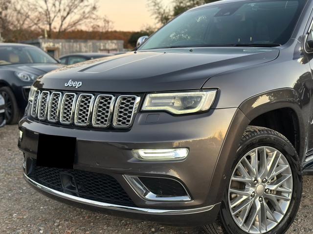 ジープ・グランドチェロキー サミット（52枚目）