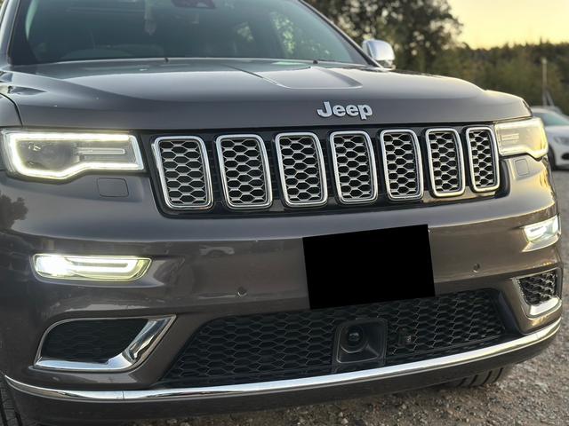 ジープ・グランドチェロキー サミット（53枚目）