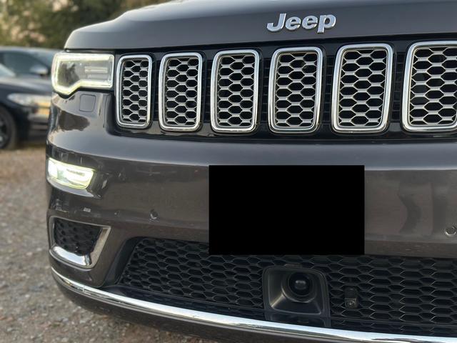 ジープ・グランドチェロキー サミット（54枚目）