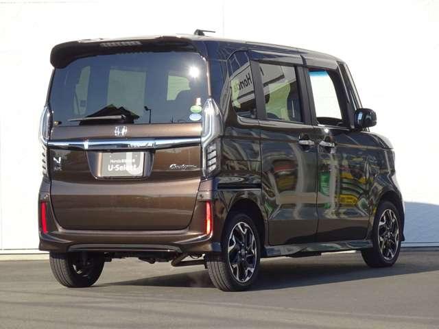 G・EXターボホンダセンシング ワンオーナー ホンダ純正ナビ ABS ターボ ETC 4WD フルセグ スマートキー ナビ・TV 両自動ドア 盗難防止装置 衝突軽減ブレーキ 1オナ Bカメ アルミホイール クルコン メモリーナビ(5枚目)