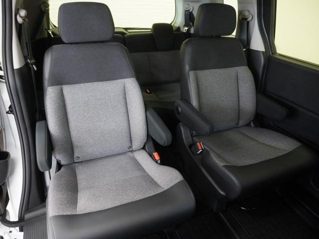 フリード エアーEX 当社デモカー 11.4インチホンダコネクトナビ バックカメラ 両側電動スライドドア ホンダセンシング LEDオートライト パーキングソナー シートヒーター リアクーラー バックモニター DVD 禁煙(11枚目)