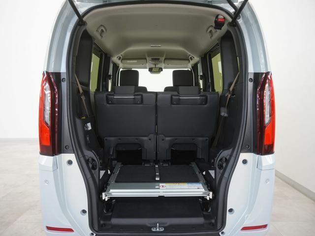 Ｎ－ＢＯＸ スロープ　９インチホンダコネクトナビ　バックカメラ　ホンダセンシング　ＬＥＤオートライト　パーキングソナー　ＵＳＢ　禁煙　福祉車両　Ｂカメラ　クリアランスソナー　スマートキー　クルーズコントロール　エアコン（12枚目）