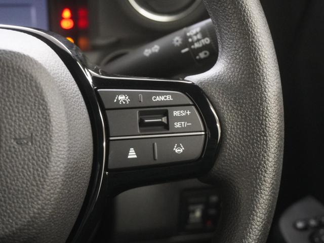 Ｎ－ＢＯＸカスタム ベースグレード　当社デモカー純正９インチコネクトナビシートヒーター両側電動スライドドア渋滞追従機能付きＡＣＣレーンキープアシストサイドエアバッグサイドカーテンエアバッグ　Ｗ電動ドア　ＵＳＢ接続　ＣＭＢＳ　禁煙　ＬＥＤ（24枚目）