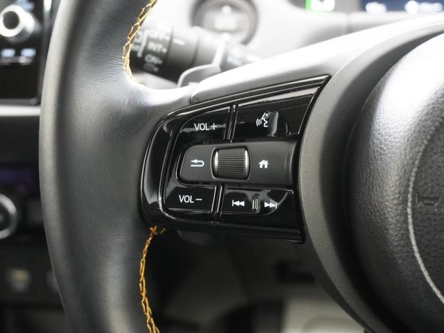 フィット ｅ：ＨＥＶＲＳ　当社デモカー９インチコネクトディスプレイＬＥＤオートライトオートハイビーム渋滞追従機能付きＡＣＣレーンキープアシストホンダコネクト誤発進抑制機能　エアバッグ　ナビ＆ＴＶ　パワーウィンドウ　ＥＴＣ装備（22枚目）