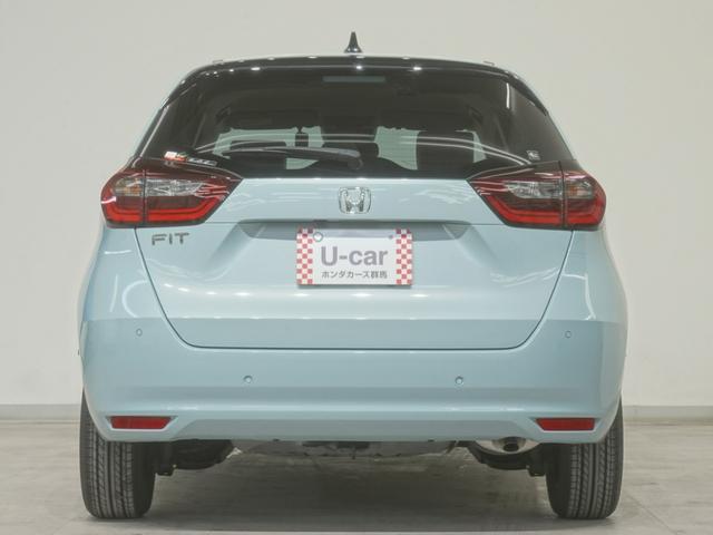 フィット ホーム　ワンオーナー　９インチインターナビ　前後ドライブレコーダー　シートヒーター　ＬＥＤオートライト　オートハイビーム　渋滞追従機能付きＡＣＣ　サイドエアバッグ・サイドカーテンエアバッグ　誤発進抑制機能（8枚目）