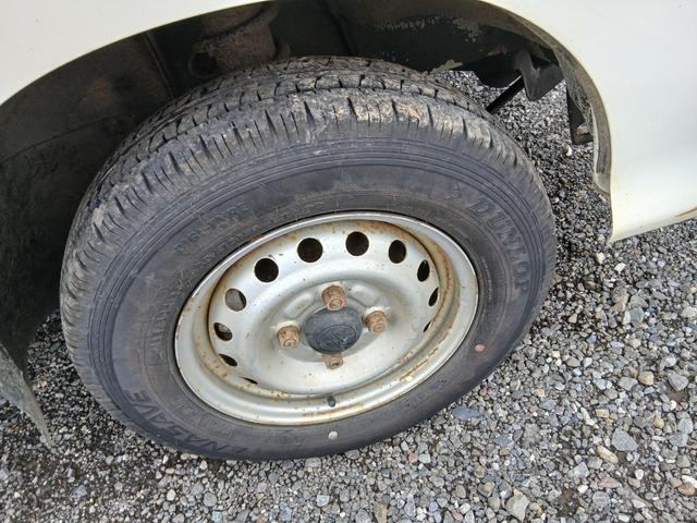 ハイゼットトラック 　切り替え４ＷＤ　５速マニュアル　エアコン（10枚目）