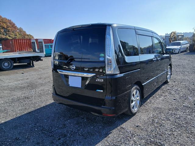 セレナ ハイウェイスター S-ハイブリッド プッシュスタート スマートキー タイミングチェーン 8人乗り リア左パワースライドドア(5枚目)