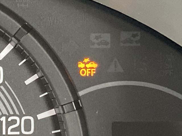 エブリイ ＰＡリミテッド　衝突被害軽減ブレーキ　レーンキープアシスト　オートハイビーム　障害物センサー　アイドリングストップ機能　オートライト　両側スライドドア　ＵＳＢ（Ｔｙｐｅ－Ａ／Ｔｙｐｅ－Ｃ）電源ソケット（19枚目）