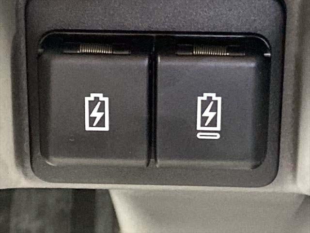 エブリイ ＰＡリミテッド　衝突被害軽減ブレーキ　レーンキープアシスト　オートハイビーム　障害物センサー　アイドリングストップ機能　オートライト　両側スライドドア　ＵＳＢ（Ｔｙｐｅ－Ａ／Ｔｙｐｅ－Ｃ）電源ソケット（29枚目）