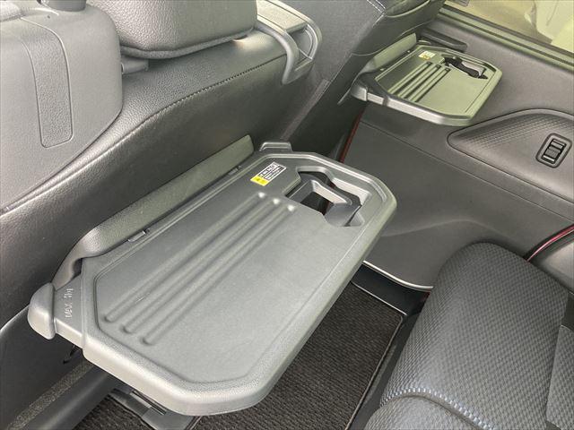 タント カスタムＸ　衝突軽減ブレーキ　レーンキープアシスト　オートハイビーム　前後ドラレコ　純正ナビ　Ｂｌｕｅｔｏｏｔｈ／ＵＳＢオーディオ　フルセグ　Ｂカメラ　ＥＴＣ　両側電動スライドドア　ＬＥＤヘッドライト　Ｌ（12枚目）