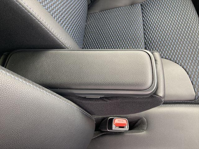 タント カスタムＸ　衝突軽減ブレーキ　レーンキープアシスト　オートハイビーム　前後ドラレコ　純正ナビ　Ｂｌｕｅｔｏｏｔｈ／ＵＳＢオーディオ　フルセグ　Ｂカメラ　ＥＴＣ　両側電動スライドドア　ＬＥＤヘッドライト　Ｌ（46枚目）