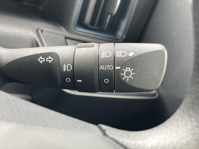 タント カスタムＸ　衝突軽減ブレーキ　レーンキープアシスト　オートハイビーム　前後ドラレコ　純正ナビ　Ｂｌｕｅｔｏｏｔｈ／ＵＳＢオーディオ　フルセグ　Ｂカメラ　ＥＴＣ　両側電動スライドドア　ＬＥＤヘッドライト　Ｌ（51枚目）