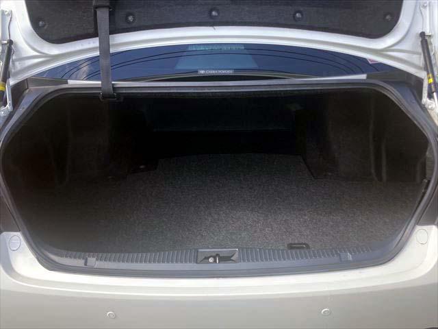 クラウン アスリートＧ　衝突軽減ブレーキ　オートマチックハイビーム　クリアランスソナー　ＨＤＤナビ　Ｂｌｕｅｔｏｏｔｈオーディオ　フルセグ　バックカメラ　ＥＴＣ　　ディスチャージヘッドライト　フォグランプ　　電動シート（12枚目）