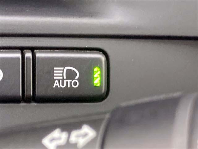 クラウン アスリートＧ　衝突軽減ブレーキ　オートマチックハイビーム　クリアランスソナー　ＨＤＤナビ　Ｂｌｕｅｔｏｏｔｈオーディオ　フルセグ　バックカメラ　ＥＴＣ　　ディスチャージヘッドライト　フォグランプ　　電動シート（25枚目）