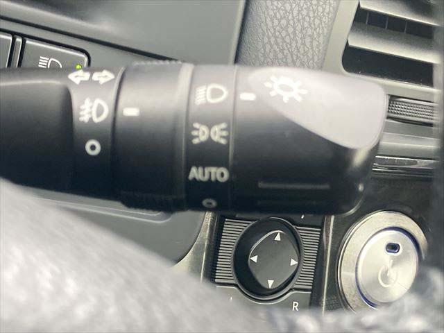 クラウン アスリートＧ　衝突軽減ブレーキ　オートマチックハイビーム　クリアランスソナー　ＨＤＤナビ　Ｂｌｕｅｔｏｏｔｈオーディオ　フルセグ　バックカメラ　ＥＴＣ　　ディスチャージヘッドライト　フォグランプ　　電動シート（51枚目）