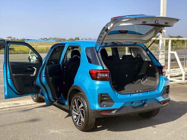 ライズ Z 衝突軽減ブレーキ レーンキープアシスト オートハイビーム LEDヘッドライト 前後LEDフォグ 純正SDナ Bluetoothオーディオ フルセグ 全周囲カメラ ETC 純正アルミ 前後ドラレコ(11枚目)