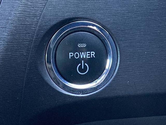 プリウス Ｇ　クルーズコントロール　ＨＤＤナビ　ＣＤ／ＤＶＤプレイヤー　ワンセグ　バックカメラ　ＥＴＣ　　フロントフォグランプ　スマートキー　純正アルミホイル（22枚目）