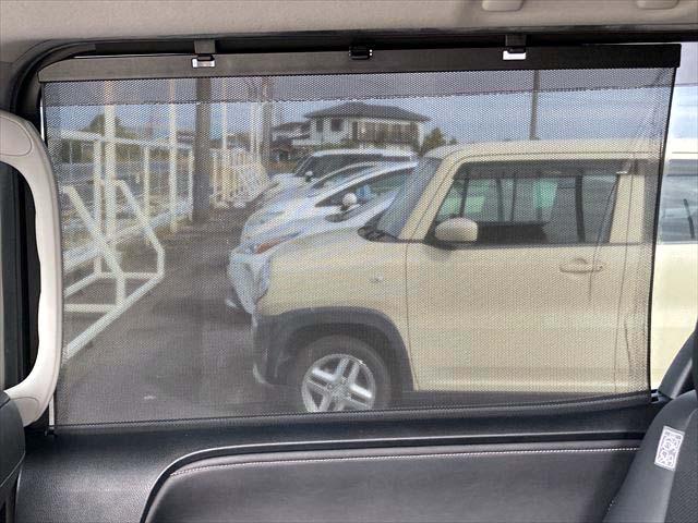 エスクァイア Ｇｉ　ＬＥＤヘッドライト　ＬＥＤフォグ　オートマチックハイビーム　両側電動スライドドア　シートヒーター　クルーズコントロール　ＳＤナビ　Ｂｌｕｅｔｏｏｔｈフルセグ　Ｂカメラ　ＥＴＣ　１１インチ後席モニター（12枚目）