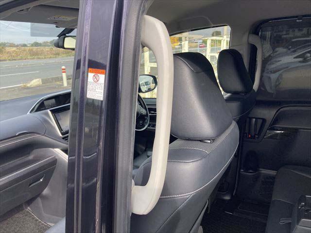 エスクァイア Ｇｉ　ＬＥＤヘッドライト　ＬＥＤフォグ　オートマチックハイビーム　両側電動スライドドア　シートヒーター　クルーズコントロール　ＳＤナビ　Ｂｌｕｅｔｏｏｔｈフルセグ　Ｂカメラ　ＥＴＣ　１１インチ後席モニター（25枚目）