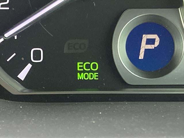 エスクァイア Ｇｉ　ＬＥＤヘッドライト　ＬＥＤフォグ　オートマチックハイビーム　両側電動スライドドア　シートヒーター　クルーズコントロール　ＳＤナビ　Ｂｌｕｅｔｏｏｔｈフルセグ　Ｂカメラ　ＥＴＣ　１１インチ後席モニター（30枚目）